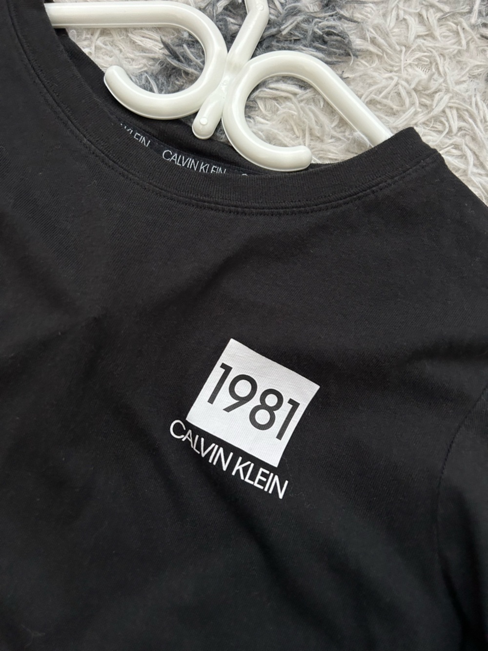 Calvin Klein Longsleeve Nighdress - Picture 4 of 6